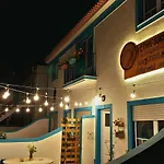 Ethic Surf House 3*