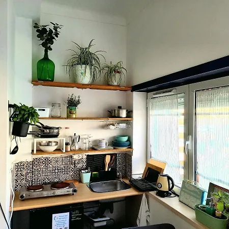 Ethic Surf House 3*