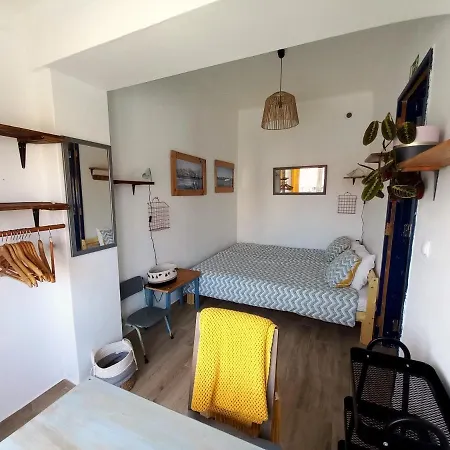 Ethic Surf House 3*