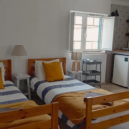 Ethic Surf House 3* Ferrel (Leiria)