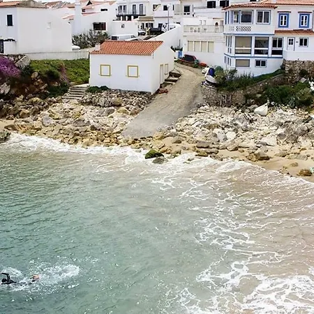 Ethic Surf House Ferrel (Leiria)