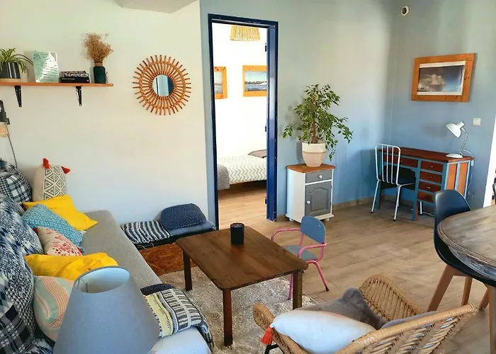 Ethic Surf House 3* フェレル